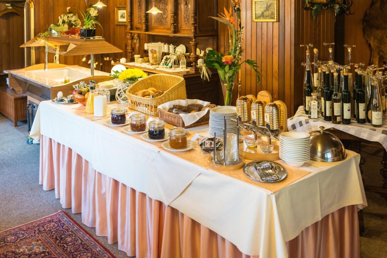 Moselromantik-Hotel Zum Loewen Ediger-Eller Bagian luar foto