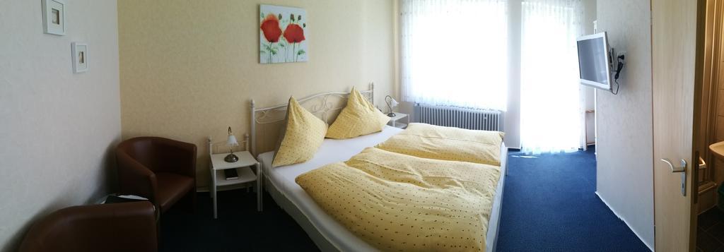 Moselromantik-Hotel Zum Loewen Ediger-Eller Bagian luar foto